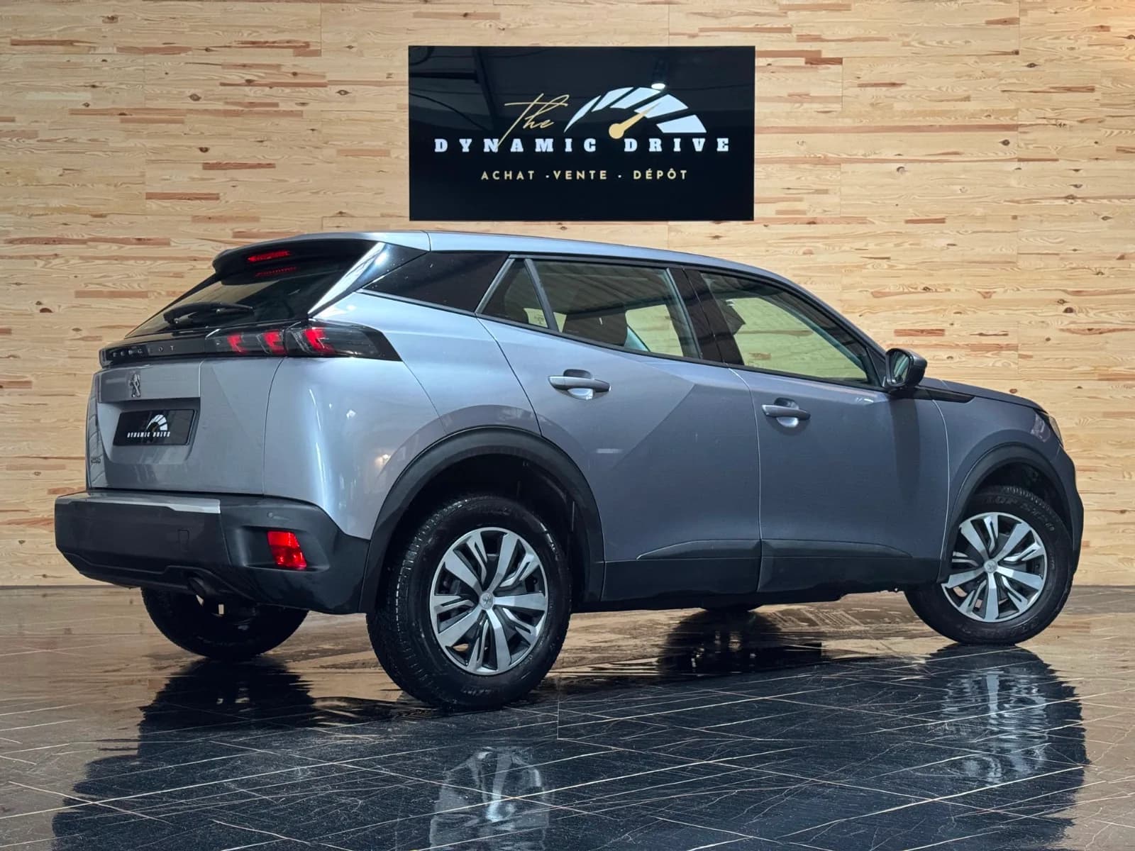PEUGEOT 2008 Active