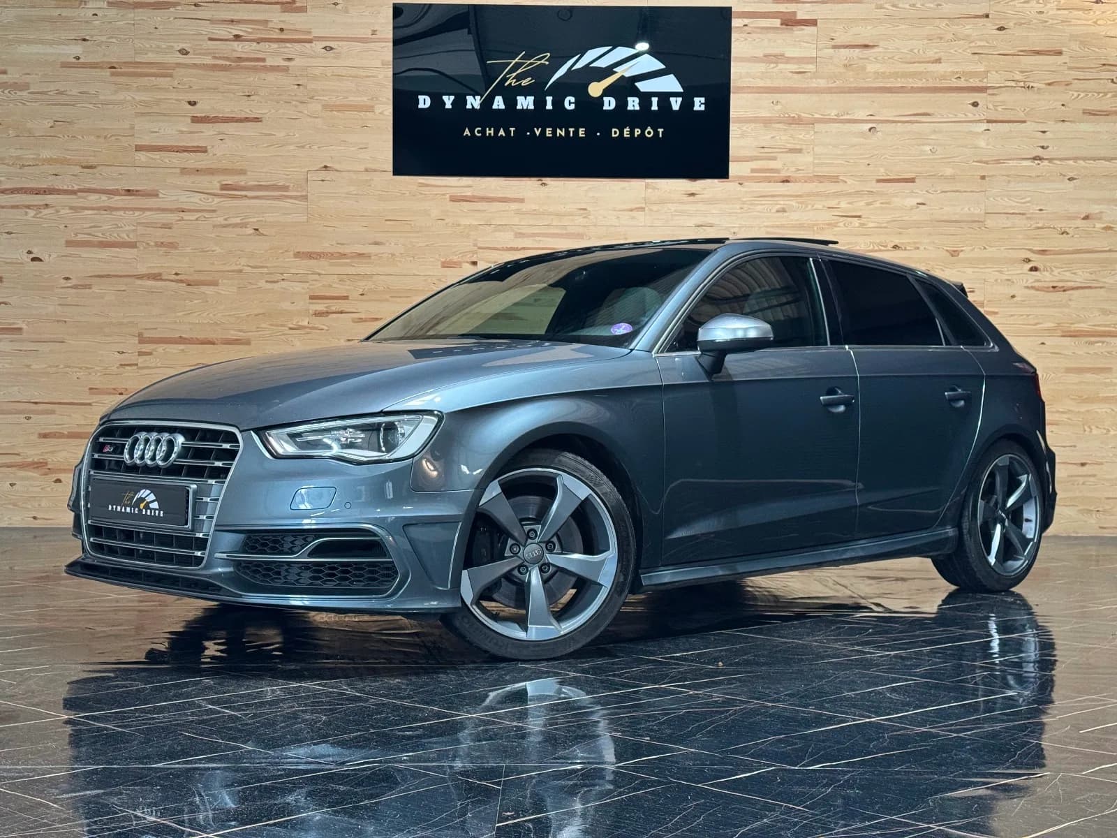 AUDI S3 SPORTBACK Quattro S-Tronic 6