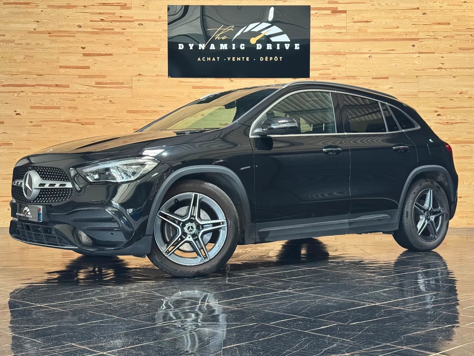 MERCEDES GLA AMG Line