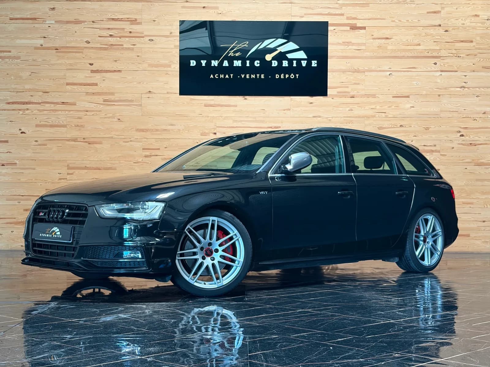 AUDI S4 AVANT — vue 1