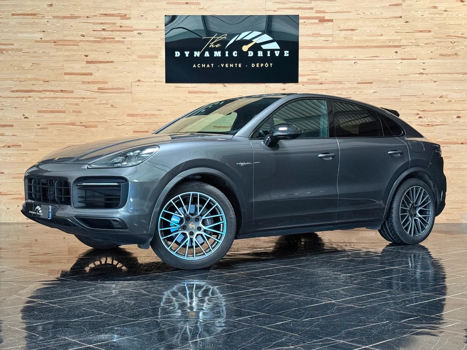 PORSCHE CAYENNE COUPE