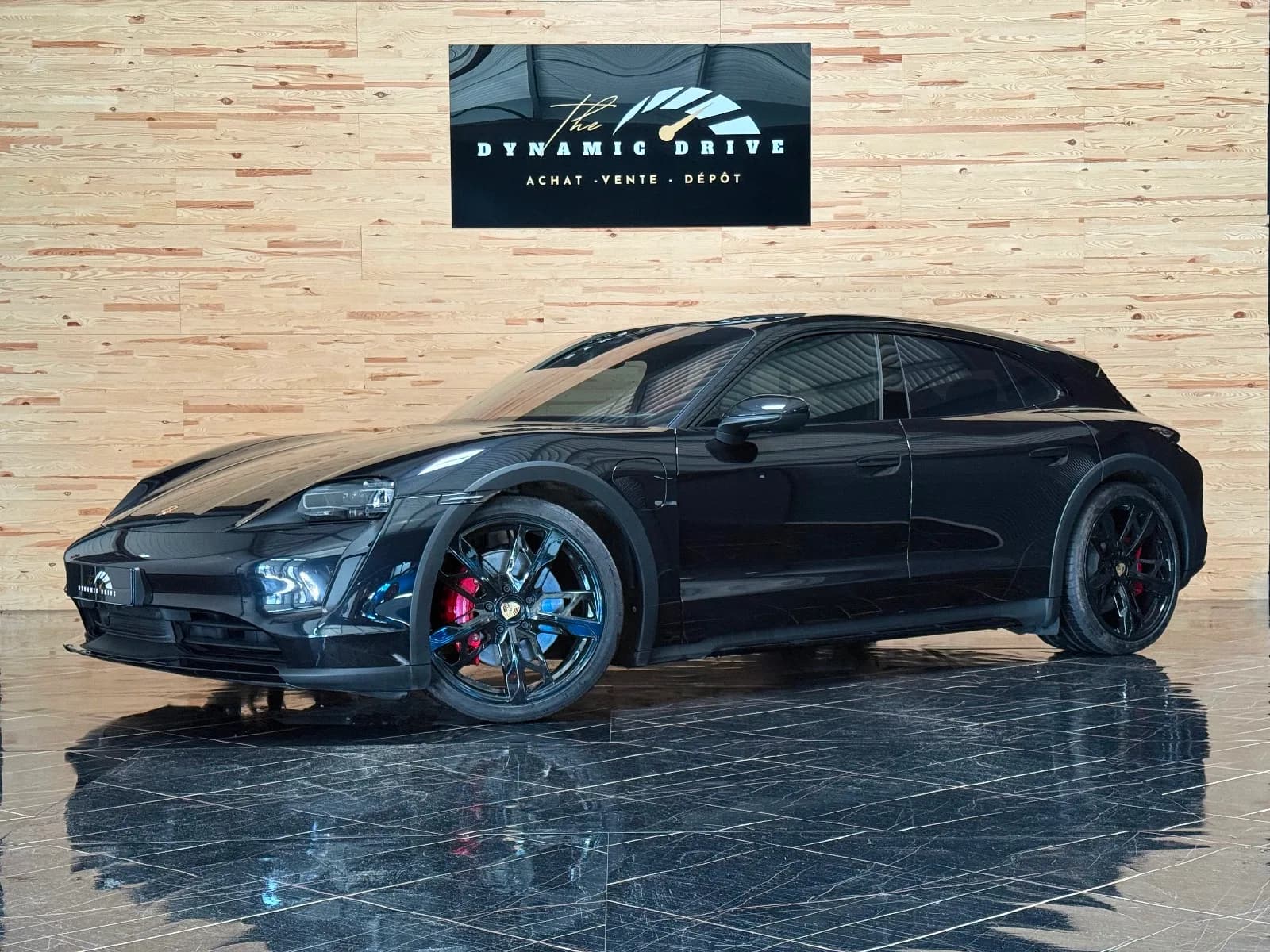 PORSCHE TAYCAN CROSS TURISMO