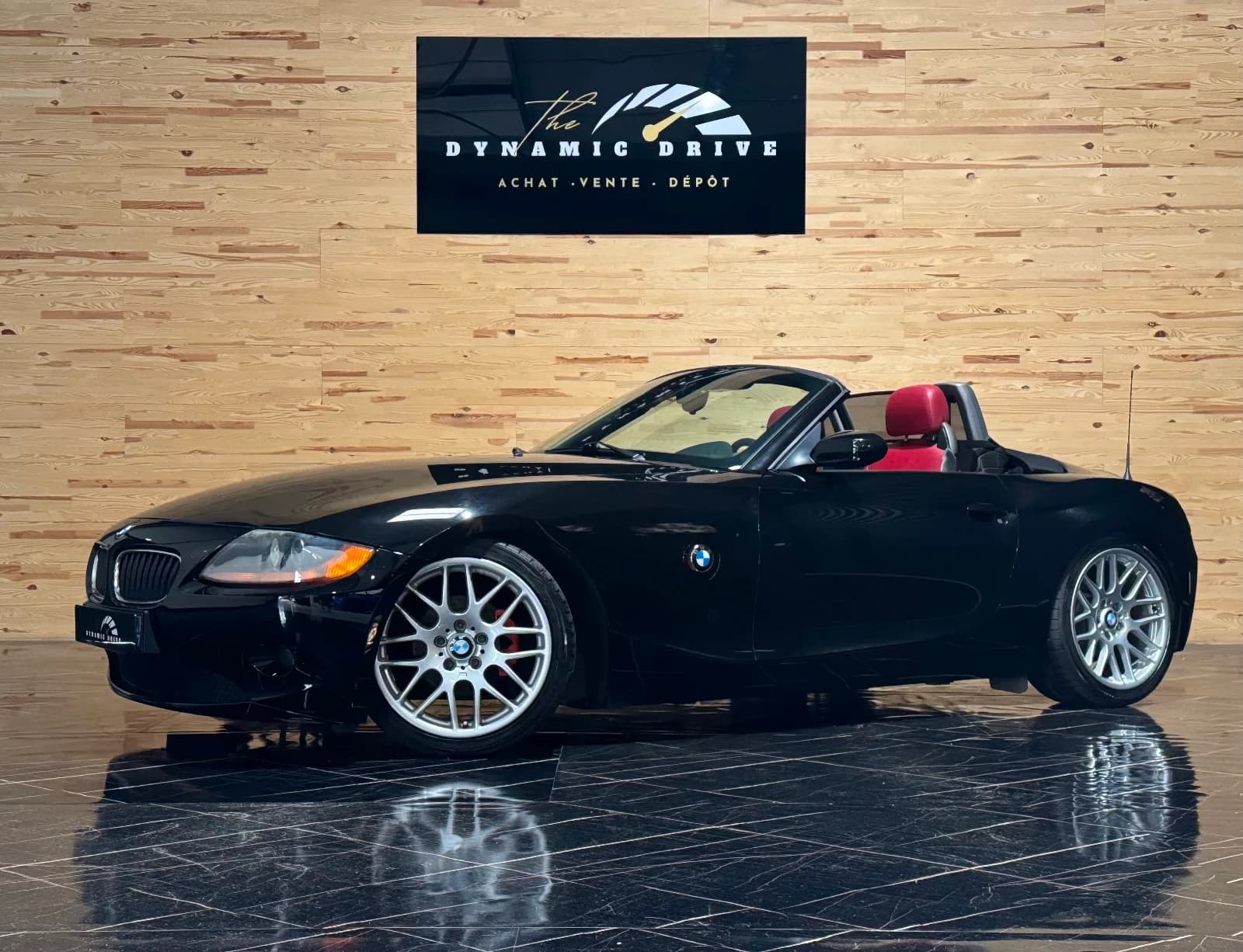 BMW Z4 — vue 1