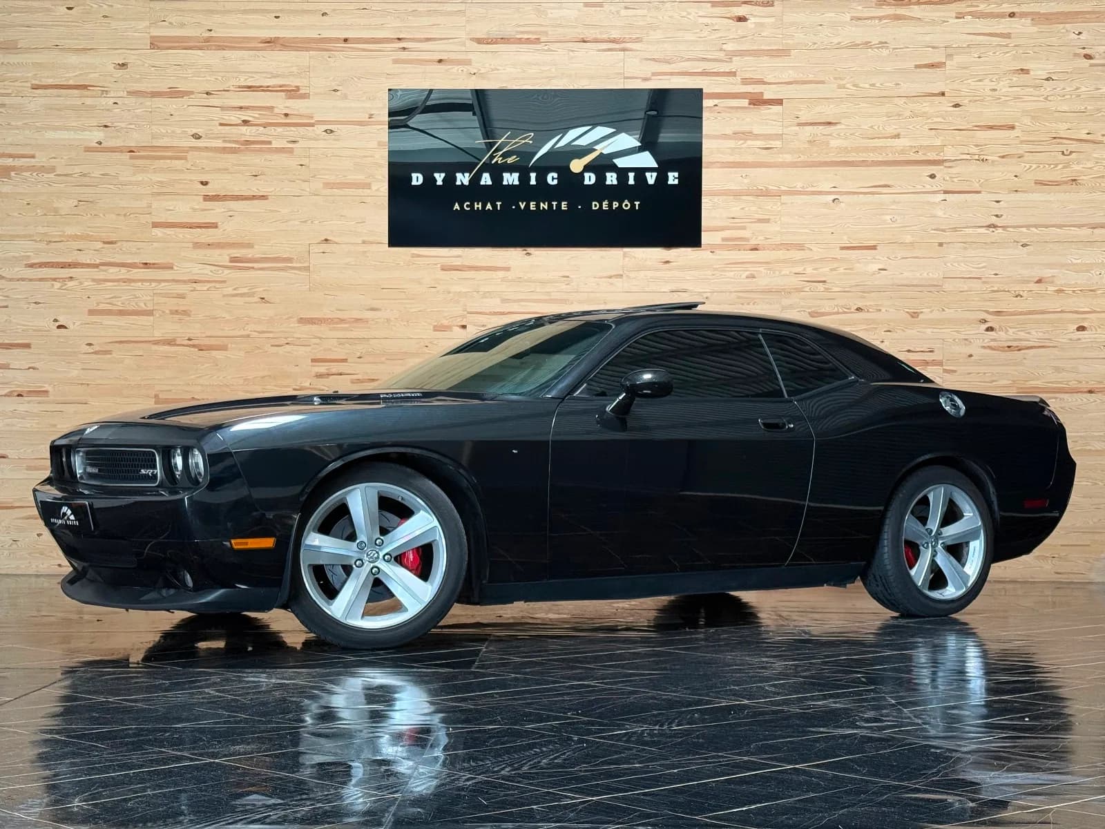 DODGE CHALLENGER FIRST EDITION 500