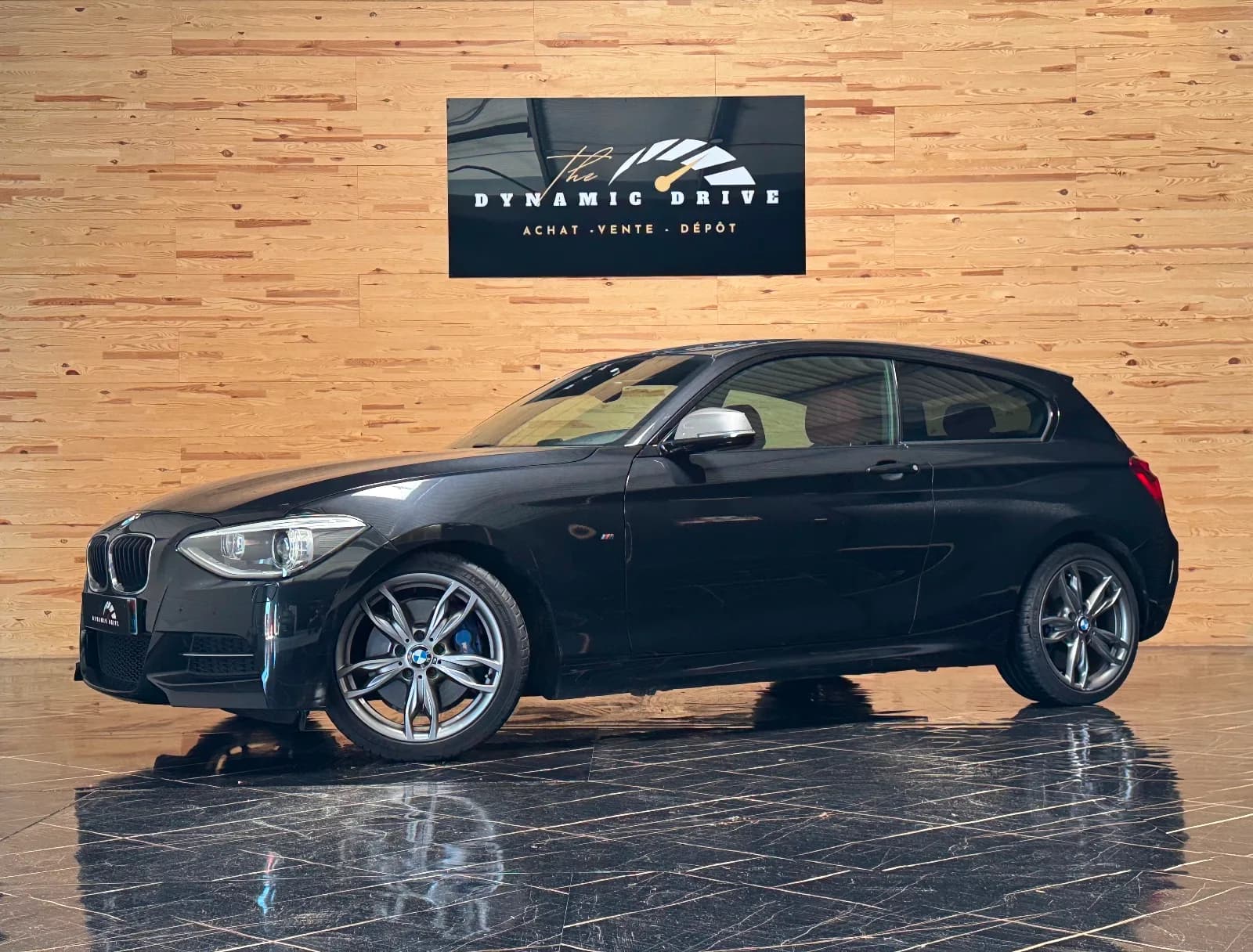 BMW SERIE 1 — vue 1