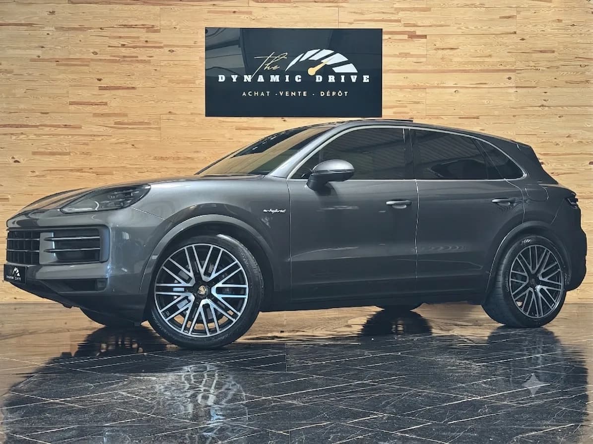 PORSCHE CAYENNE