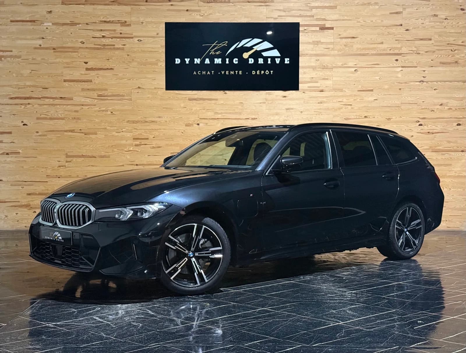 BMW SERIE 3 TOURING G21 — vue 1